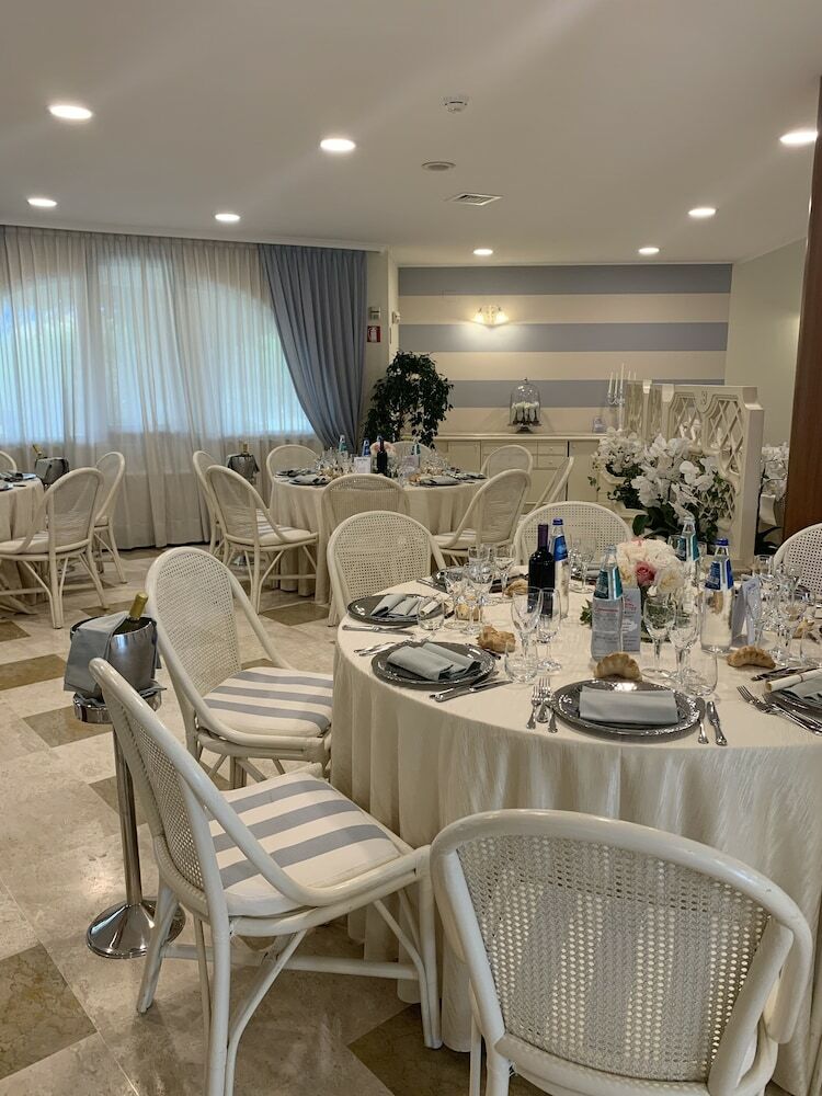 Hotel Baia Di Nora