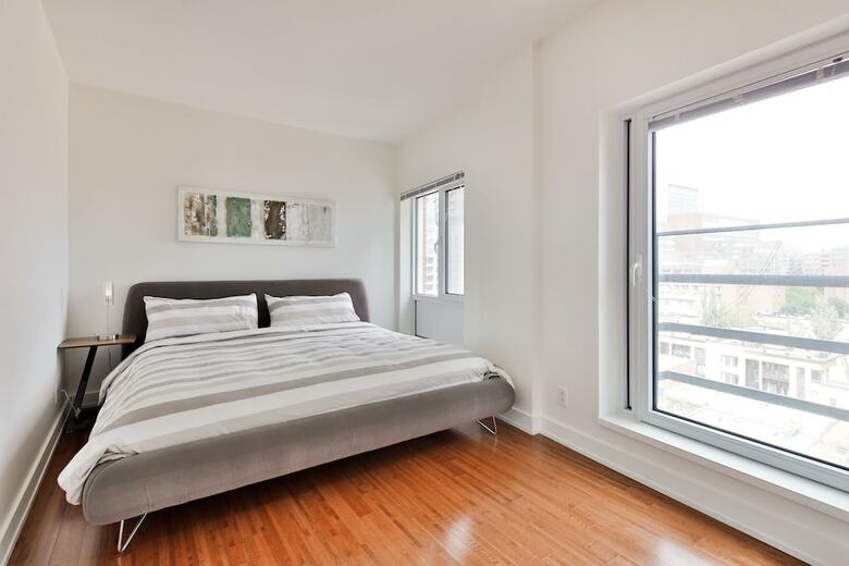 Montreal Convention Center Apartments