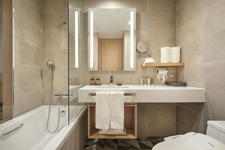 Staz Hotel Doksan