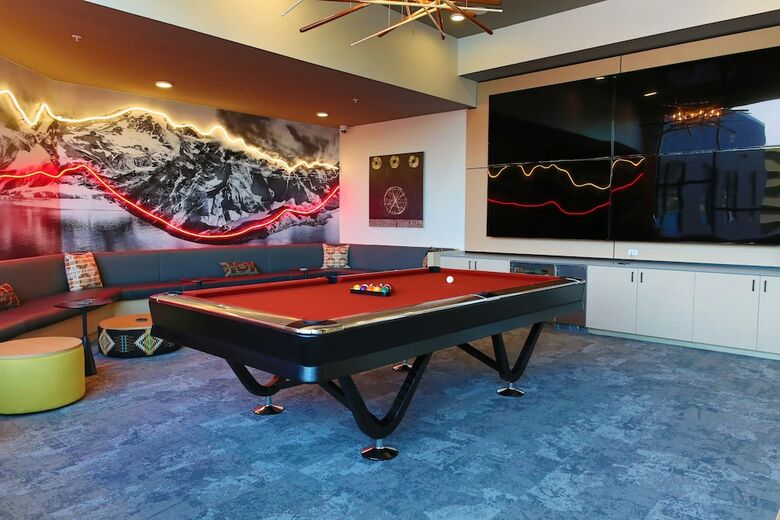Domicile Suites At Marina Slu