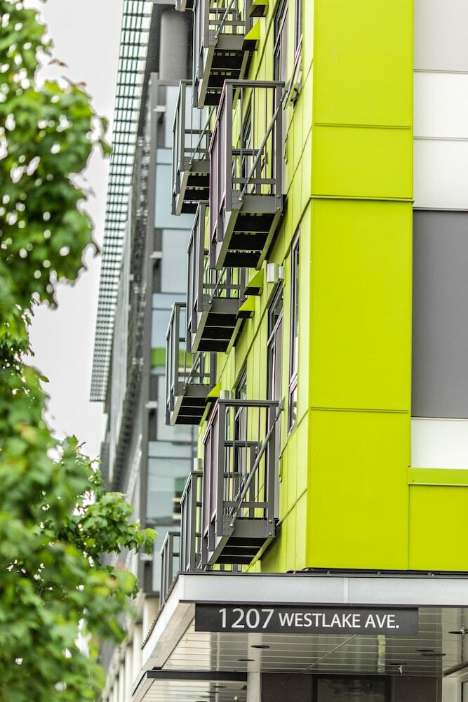 Domicile Suites At Marina Slu