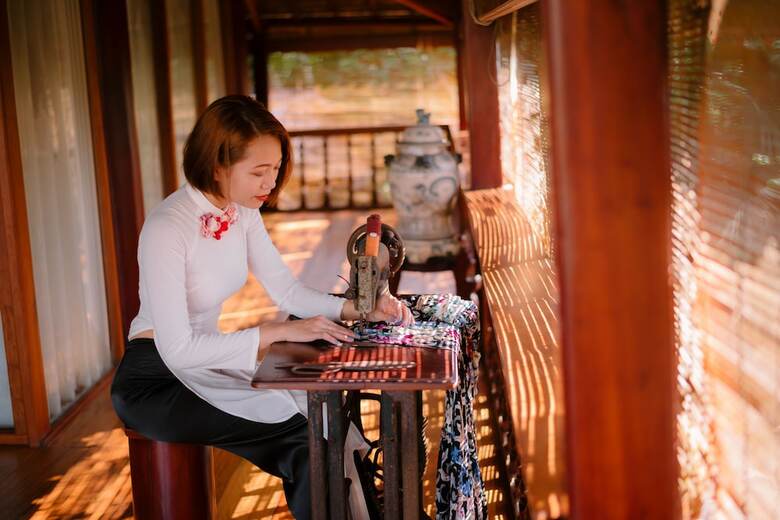 Hotel Saigon Riverside Retreat