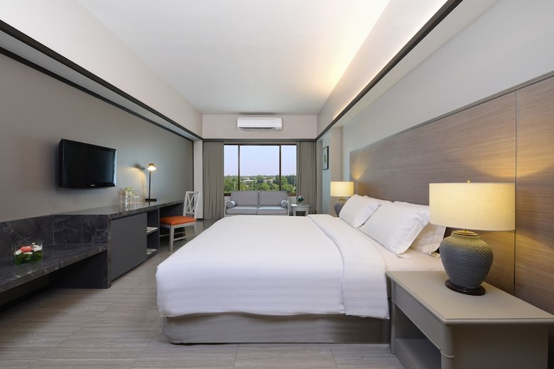 Tinidee Hotel At Bangkok Golf Club