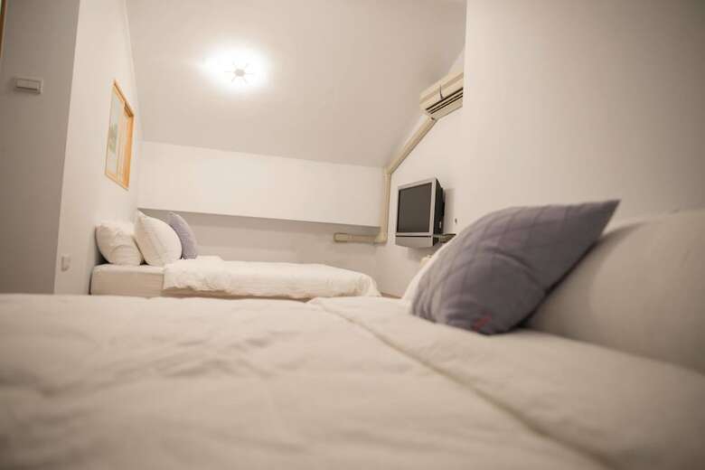 Bed & Breakfast Annong White House