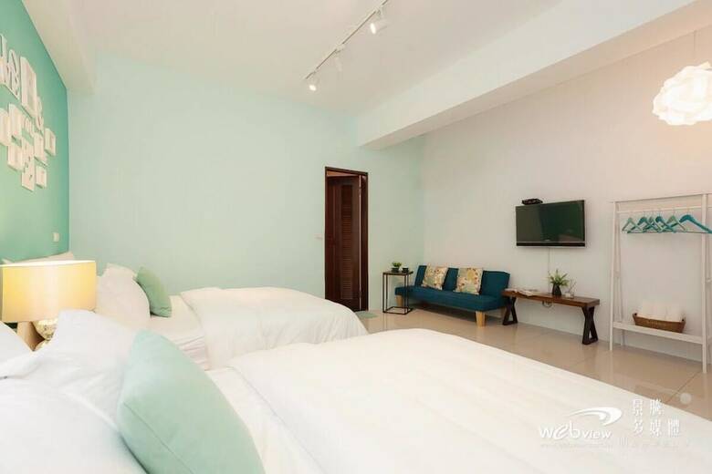 Bed & Breakfast Annong White House