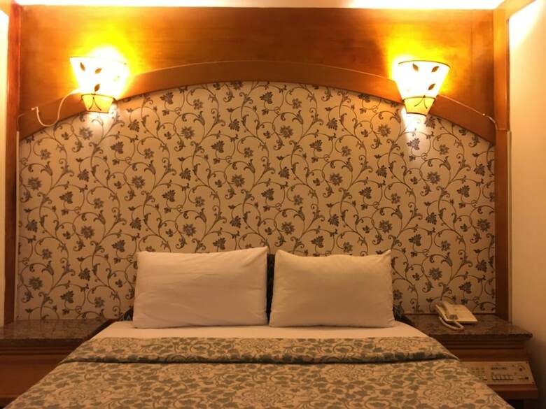 Family Hotel- Linsen