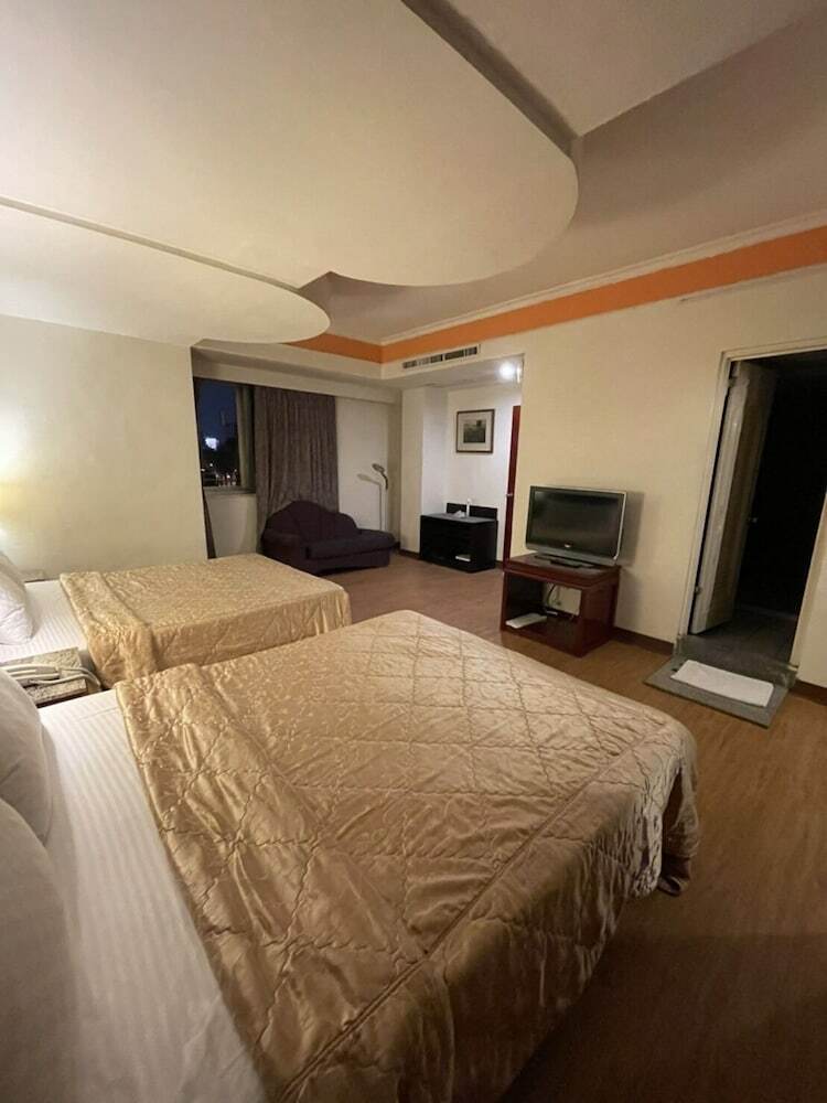 Family Hotel- Linsen