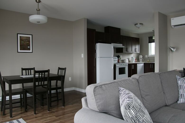 Apartamentos The Killick Inn & Suites