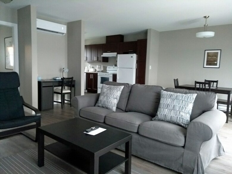 Apartamentos The Killick Inn & Suites