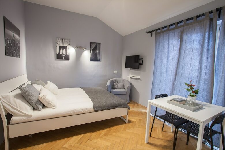 Apartamentos Prague ?i?kov Studios