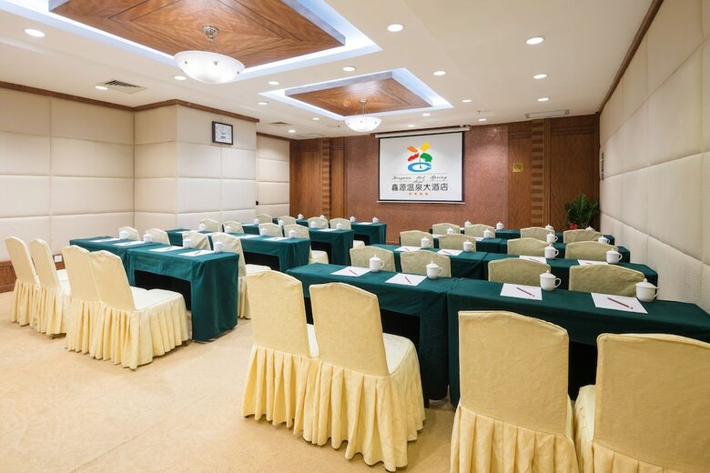 Xinyuan Hot Spring Hotel
