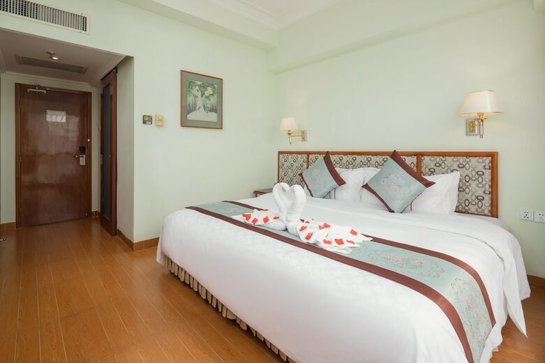 Xinyuan Hot Spring Hotel