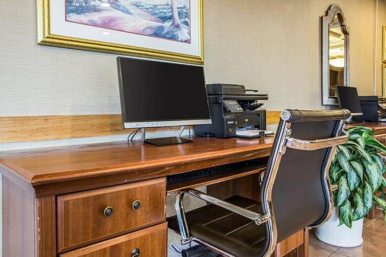 Hotel Lxg Midway Airport