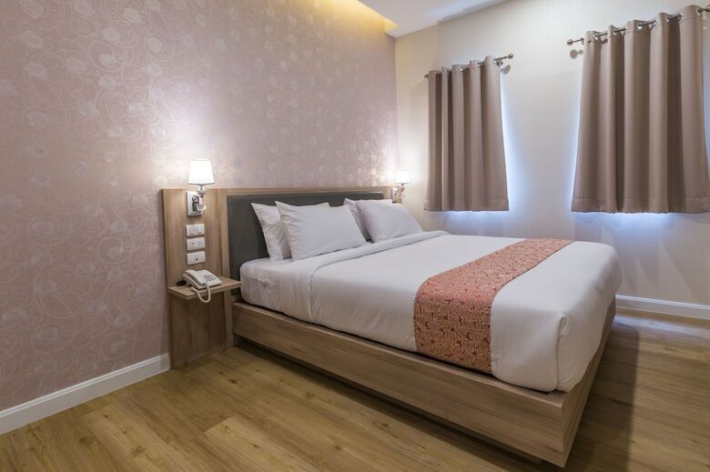 Leela Orchid Hotel