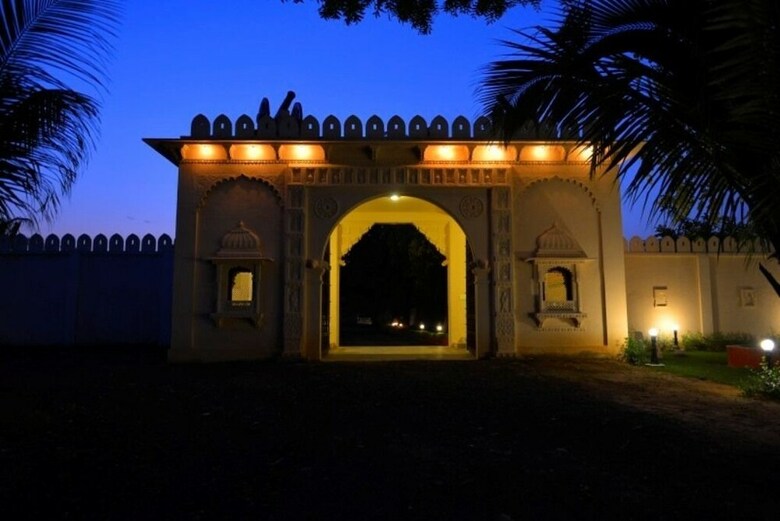 Apartamento Champaner Heritage Resort
