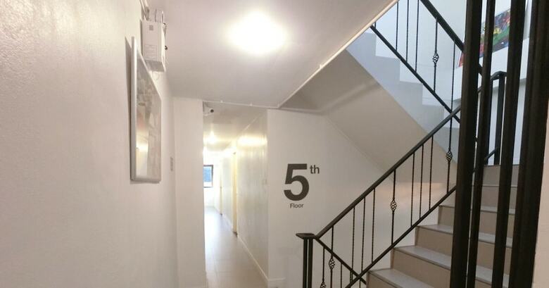 Hotel 101 Seoul Hostel
