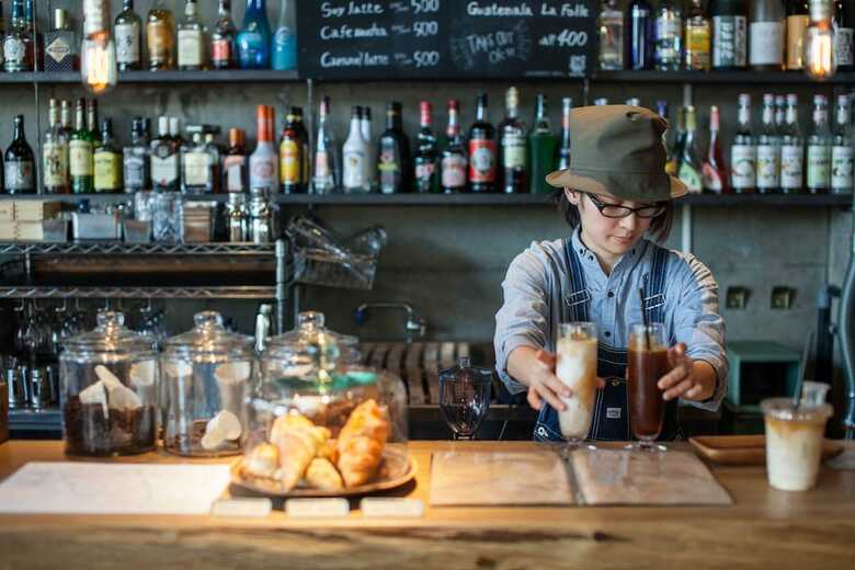 Hostal Nui. Hostel & Bar Lounge