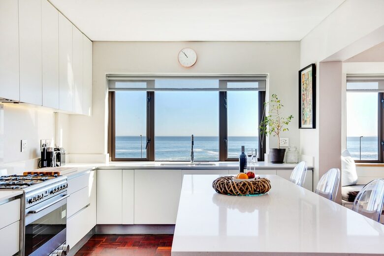 Sea Point Kingsgate Apartment