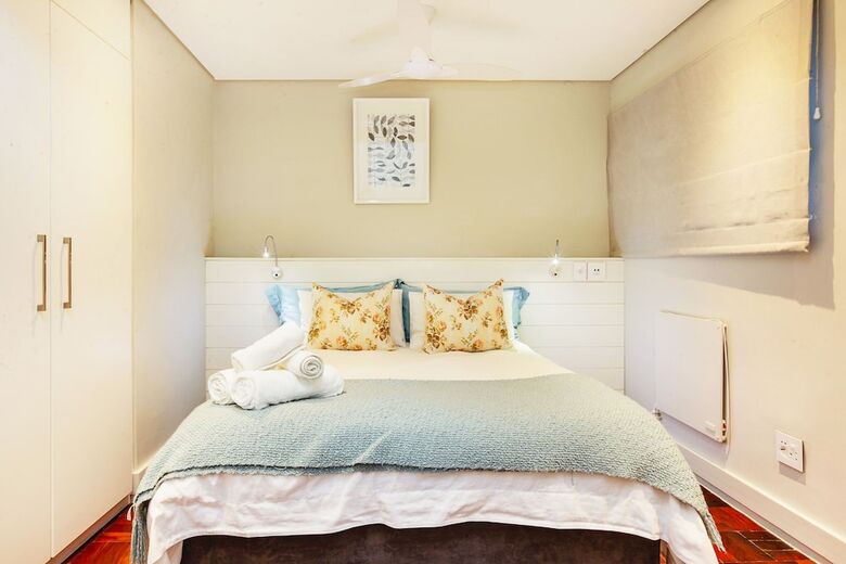 Sea Point Kingsgate Apartment