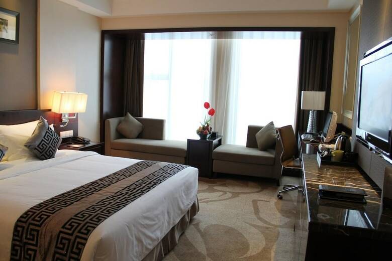 Chengdu Paxton Park Hotel