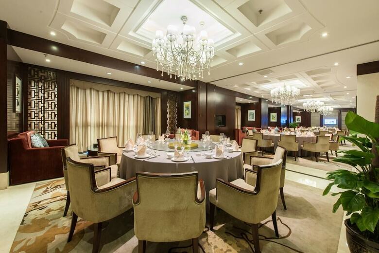 Chengdu Paxton Park Hotel