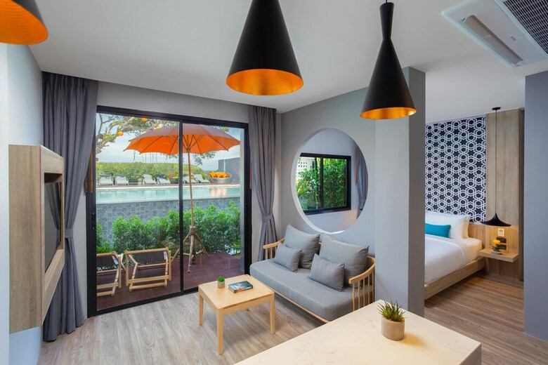 Hotel The Lake Chalong Resort