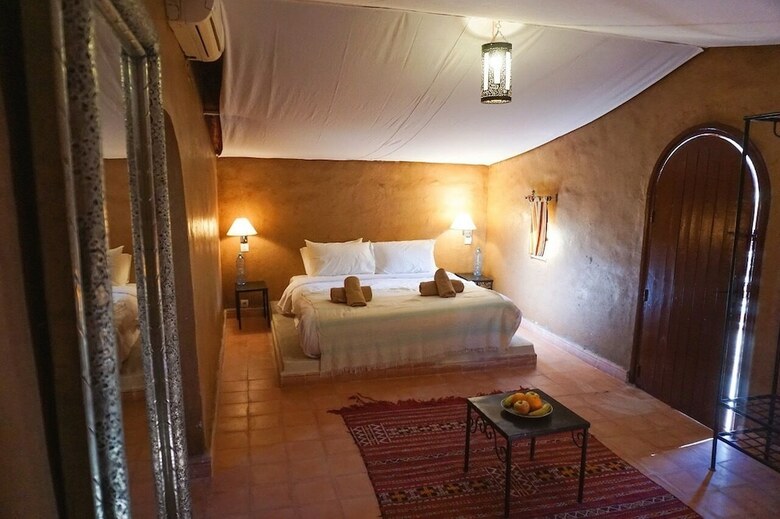 Hotel Bab Rimal Mhamid El Ghizlane
