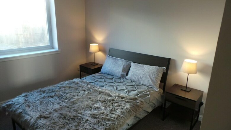Oxford Street Apartments