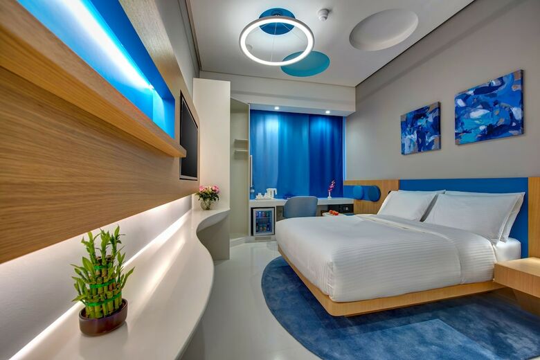 Hotel Al Khoory Inn