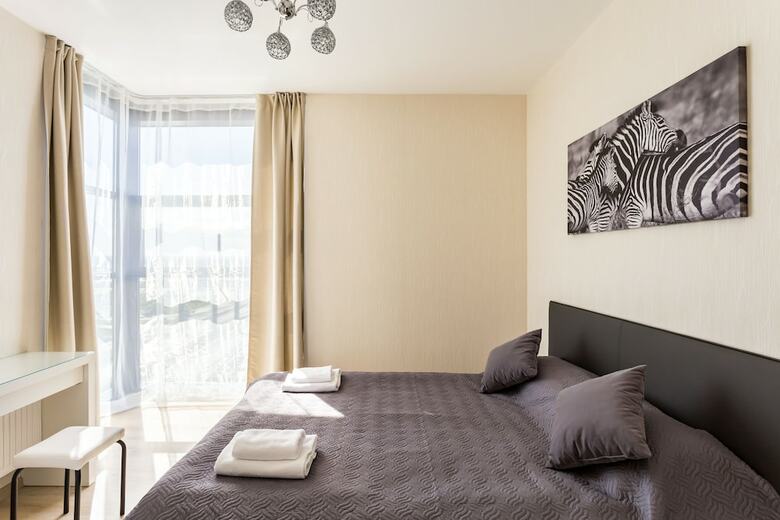 Apartments Salut Plus