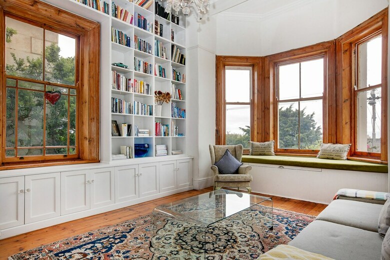 Victorian House On The Atlantic Seaboard