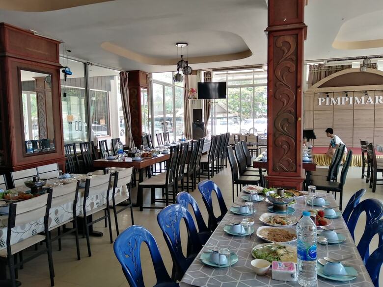 Pimpimarn Beach Hotel