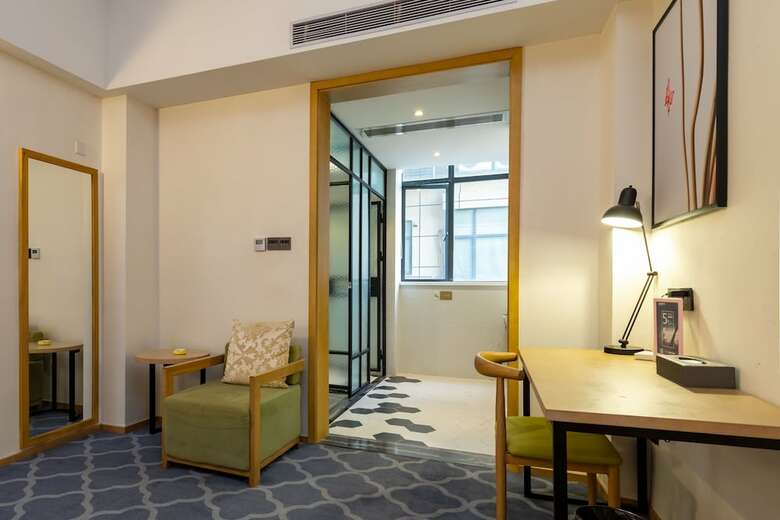 Shenzhen Flight One Hotel