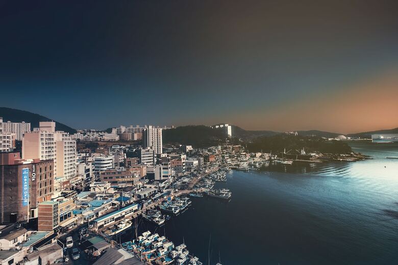 Oia Hotel