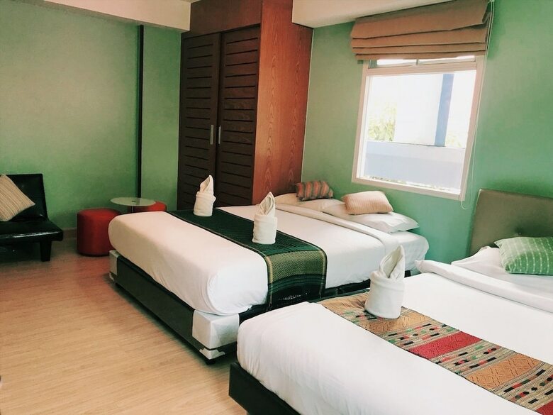 Hotel Tawan Bed Club