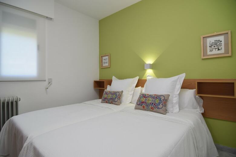 Granada Toro Apartment