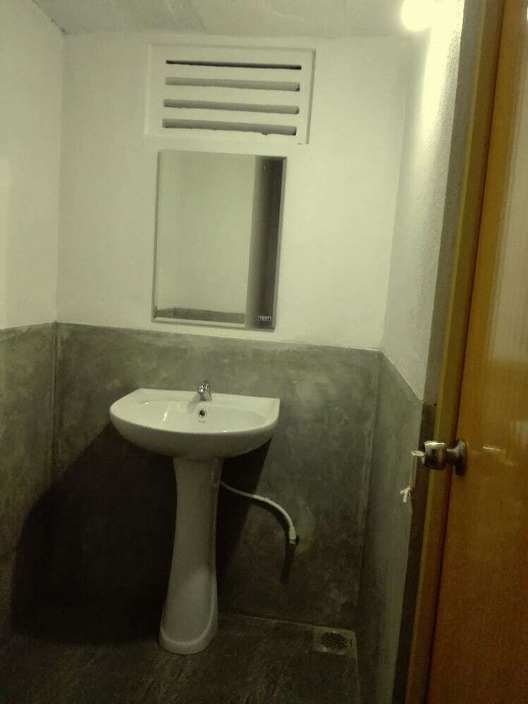 Hotel Mango Shade