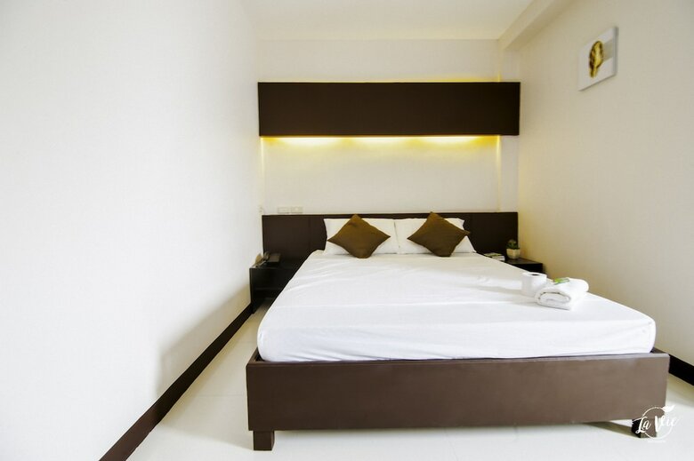 Hotel Happy Home Budgetel