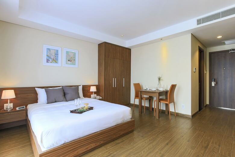 Aurora Serviced Apartments - Adults Only