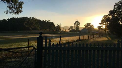 Bed & Breakfast Billabong Cottage
