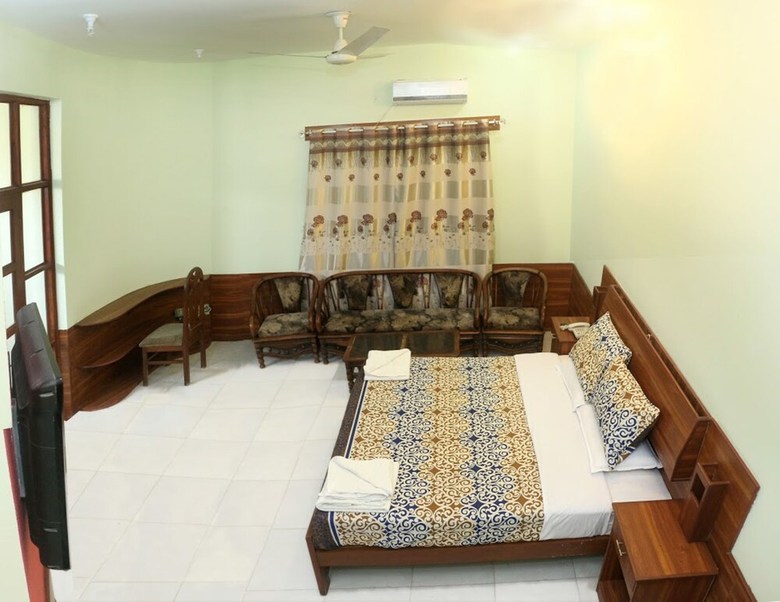New Premier Hotel