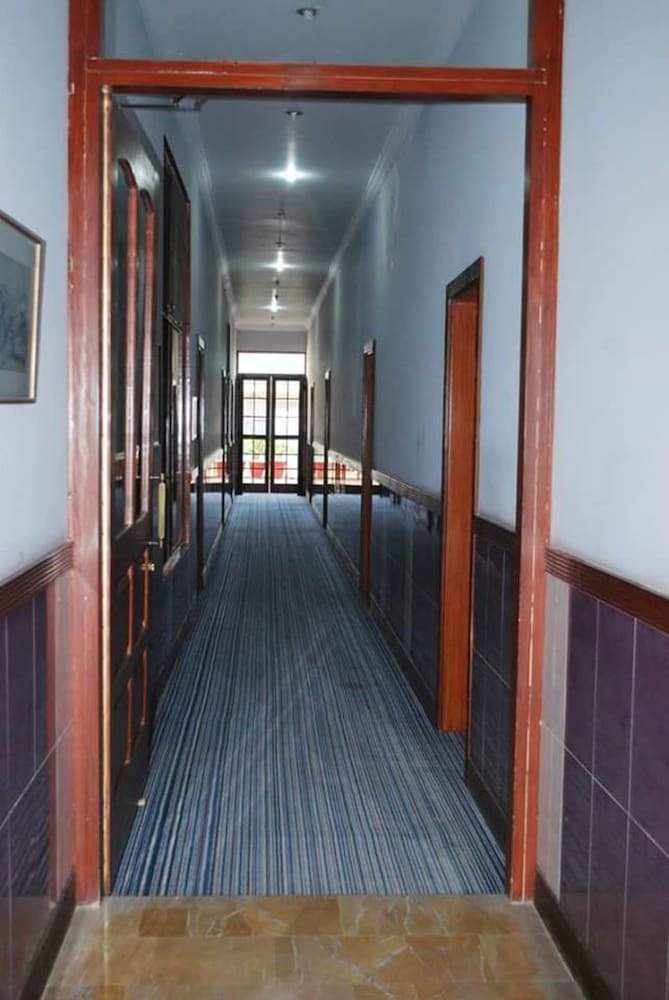 New Premier Hotel