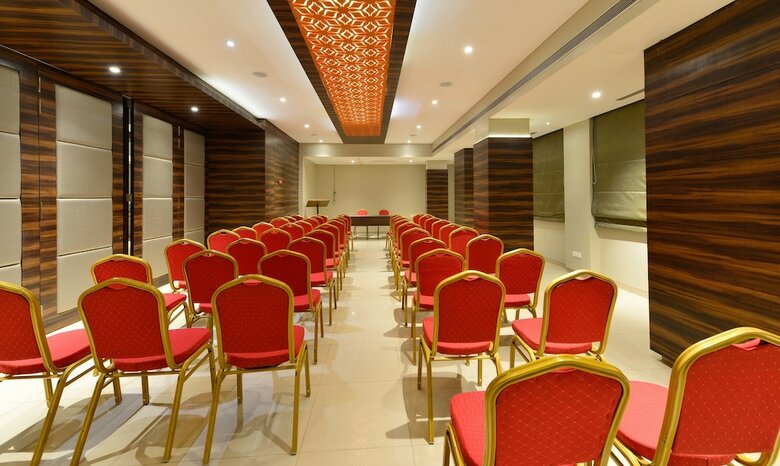 Hotel Treebo Swastik