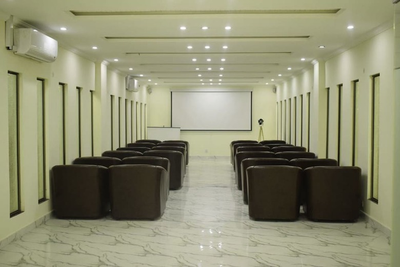 Grand Millennium Hotel Lahore