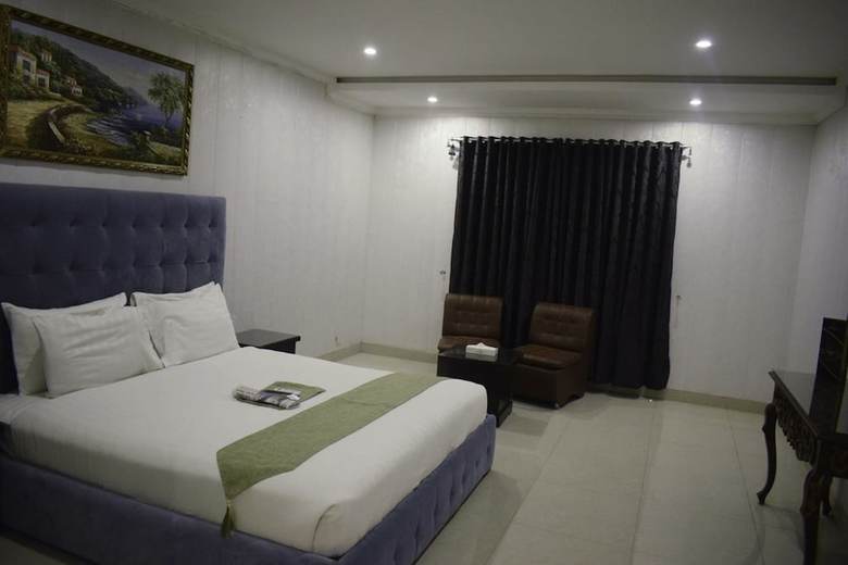 Grand Millennium Hotel Lahore