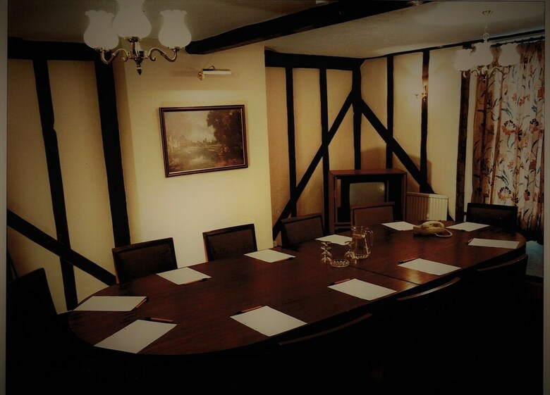 Best Western Cedars Hotel
