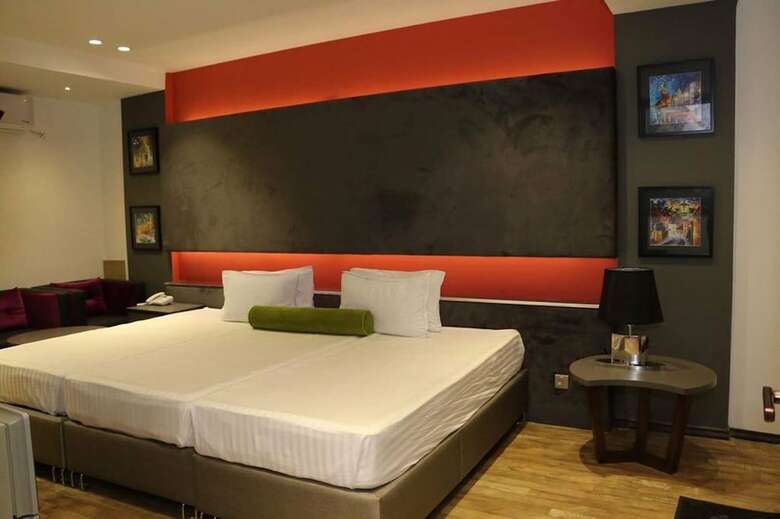 Hotel Platinum