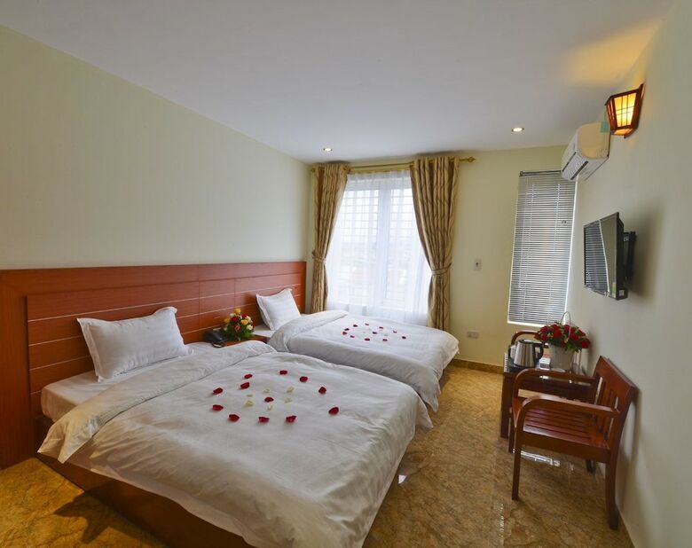 Hotel White Lotus