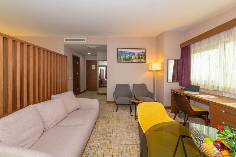 Elotte Palace Hotel