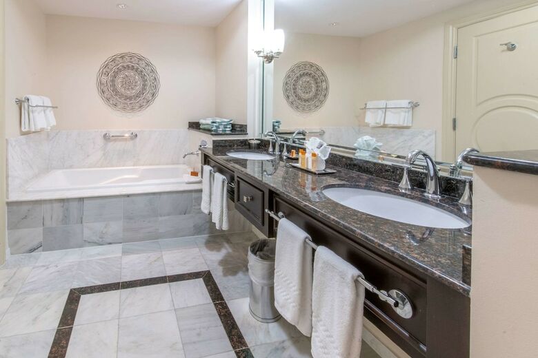 Wyvern Hotel, Ascend Hotel Collection